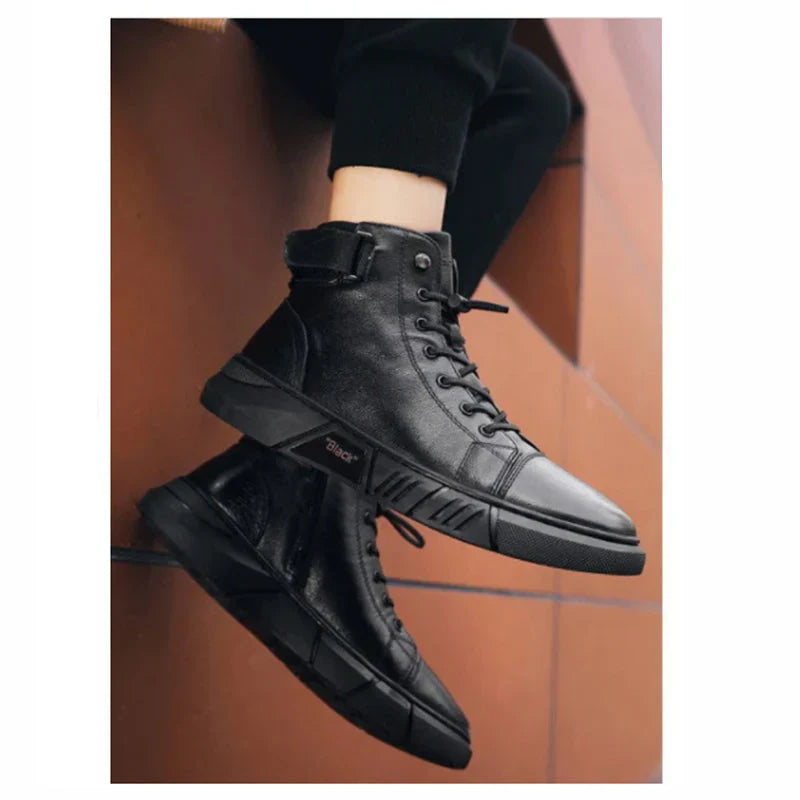 LEON | BLACK LEATHER SNEAKERS