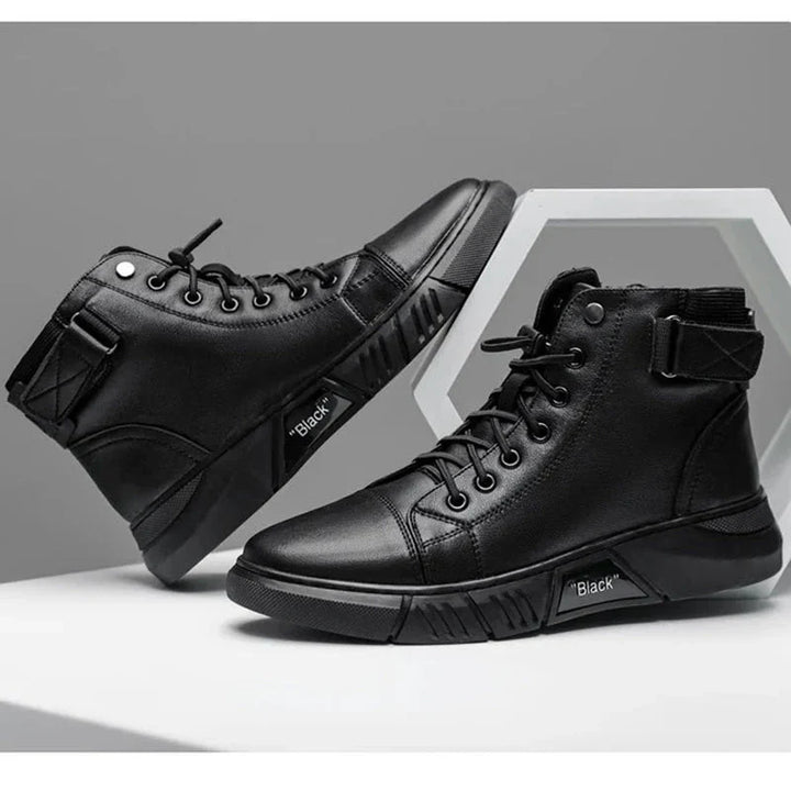 LEON | BLACK LEATHER SNEAKERS