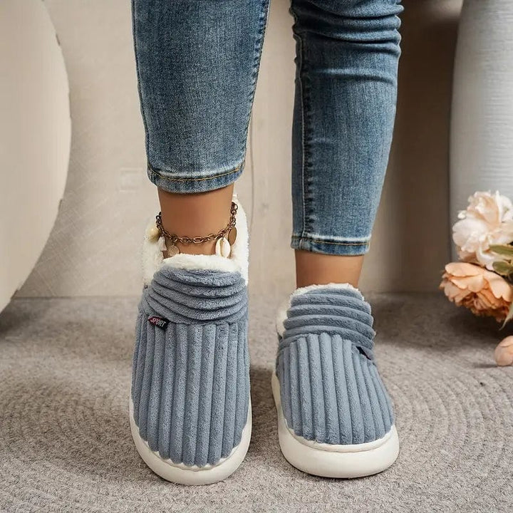 AVERY | COZY COMFORT UNISEX SLIPPERS