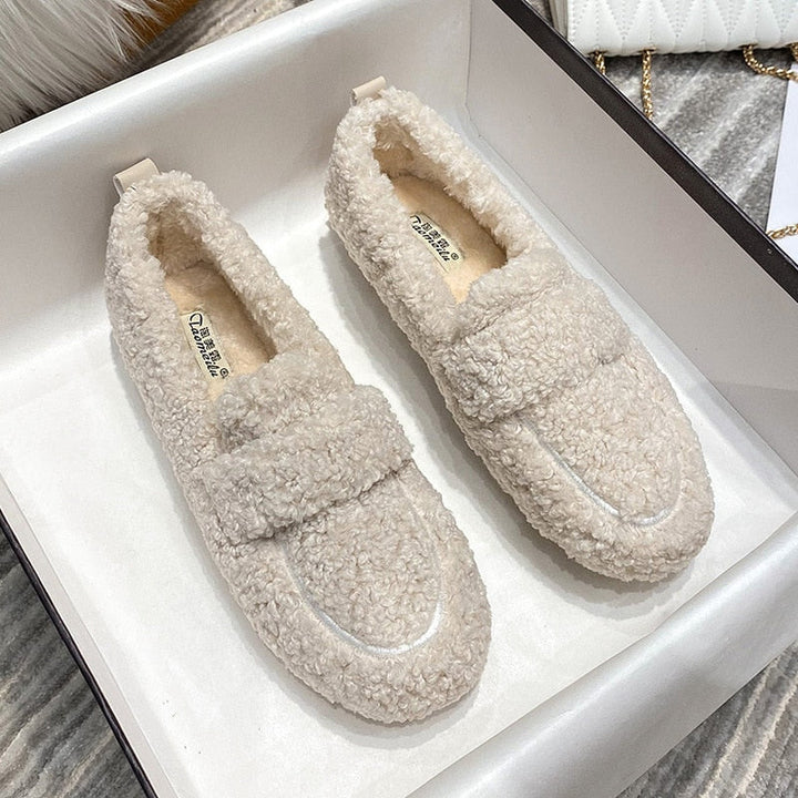 ADELE | COZY SLIP-ON SHOES