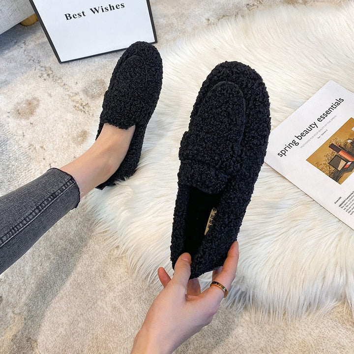 ADELE | COZY SLIP-ON SHOES